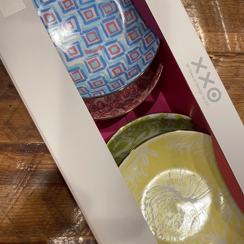 Lilly Pulitzer for Target Set of 4 Porcelain Fruit Bowls - Picture 2 of 4